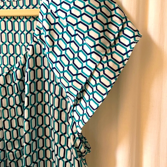 Dress Barn Geometric Soft Top - Picture 3 of 4